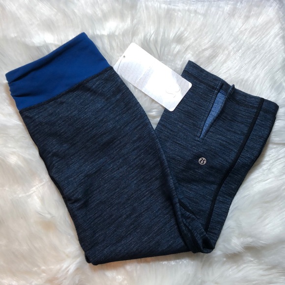 lululemon athletica Pants - NWT! Lululemon Gather & Crow Crop Size 4
